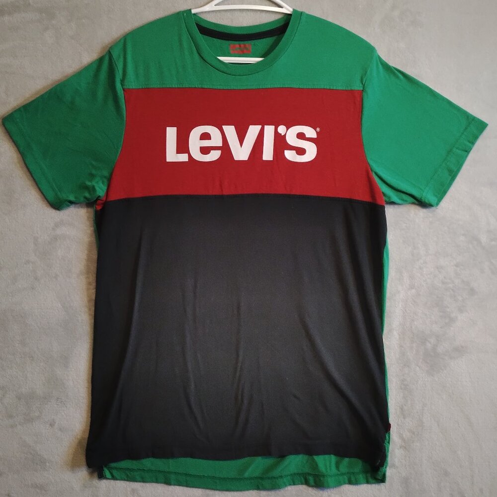 Levi's Color Block Graphic Tee – Size L